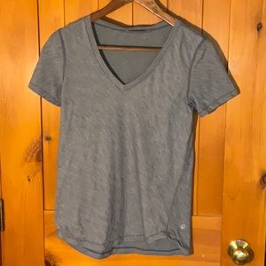 Running tee shirt Lululemon